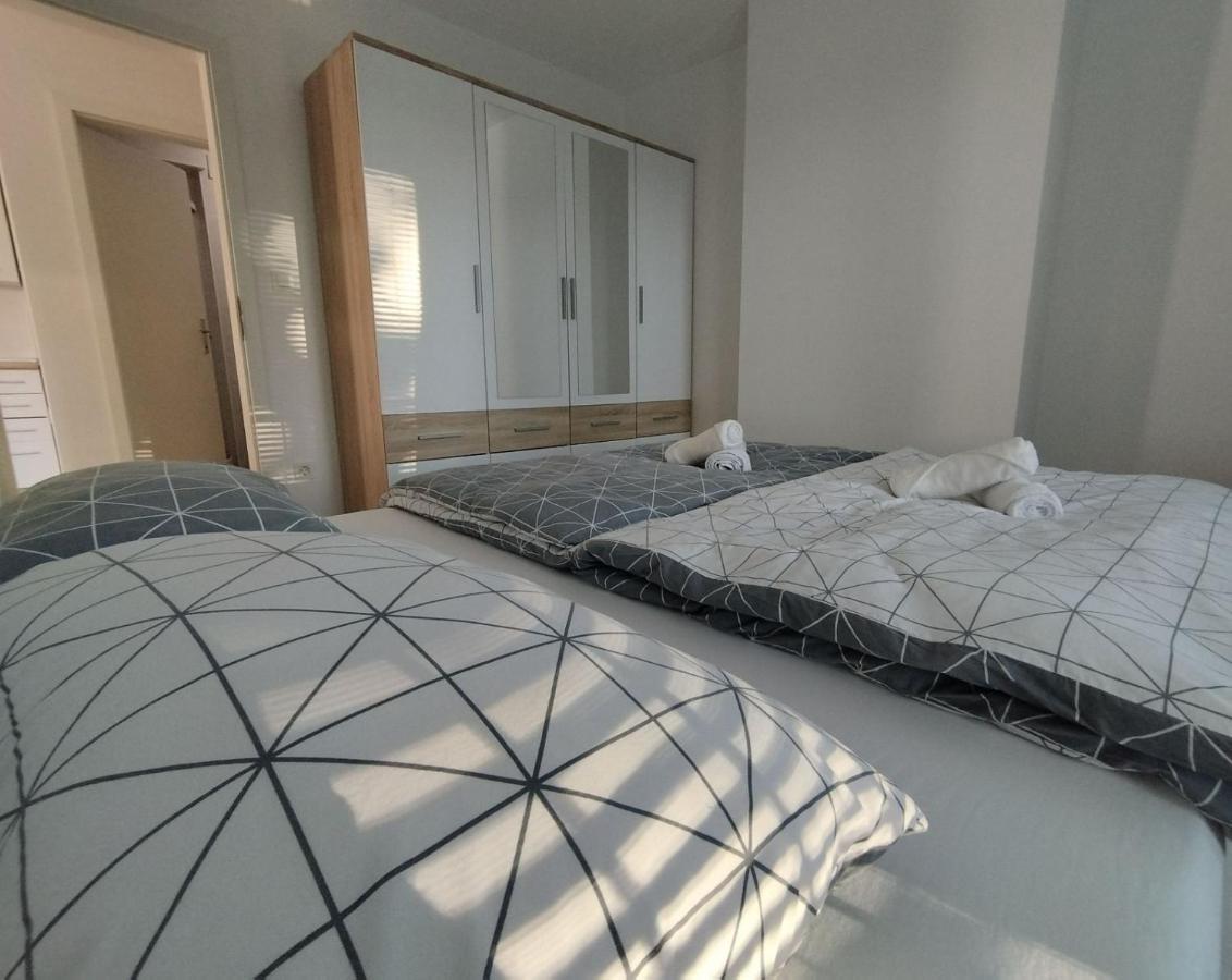Apartment Sanya #3 Ljubljana Ngoại thất bức ảnh